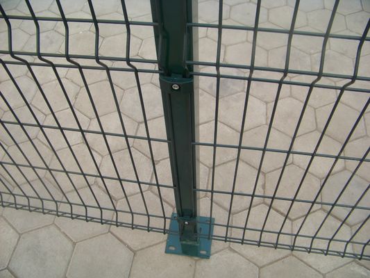 Outdoor Decorative 3D Weld Wire V Mesh Security Fencing Corrosion Protection (درخشش بیرونی تزئینی)