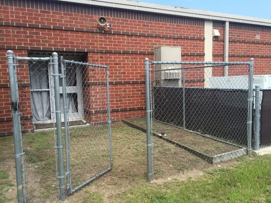 100ft 8ft 6ft زنجيره سياه لينک حصار گالوانيزه شده سيم الماس Mesh PVC پوشش داده شده