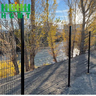 آسان جمع آوری شده رنگ های مختلف تجاری تزئینی پودر پوشش داده شده با پوشش V Mesh Fence