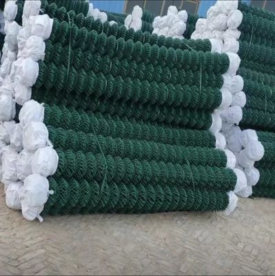 گالوانیزه گرم غوطه ور شده Cyclone Wire Mesh Fencing 8 فوت رول PVC برای فیلیپین