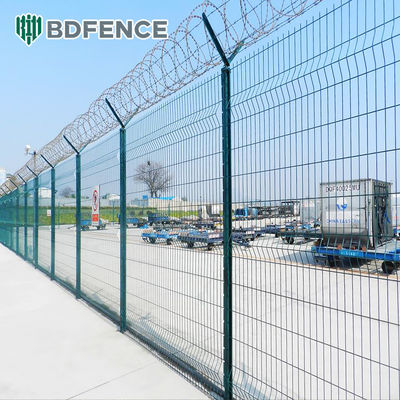 پنل گالوانیزه 3D Welded Wire Mesh Fence با سیم خاردار