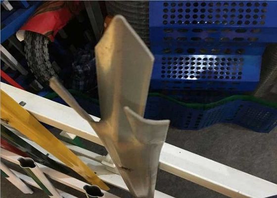 W رنگ های پوشش پودر سفید 1.5mm فولاد حصار Palisade با H نوع پست