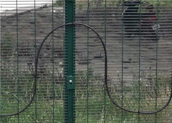 0.9 متري ارتفاع داراي پوشش پودري ضد صعود