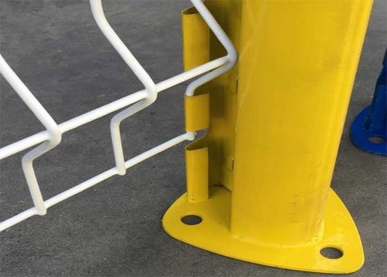 حصار امنیتی V Mesh 3D جوشیده شده 55 * 200mm برای بزرگراه