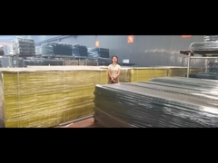 رنگ پودری با مقدار زیاد سبز