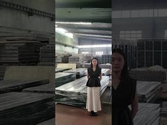 حصار مشبک سیم خاردار ایستگاه راه آهن