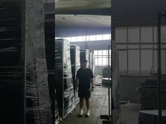 نرده امنیتی با پالت آهنی رنگ مشکی